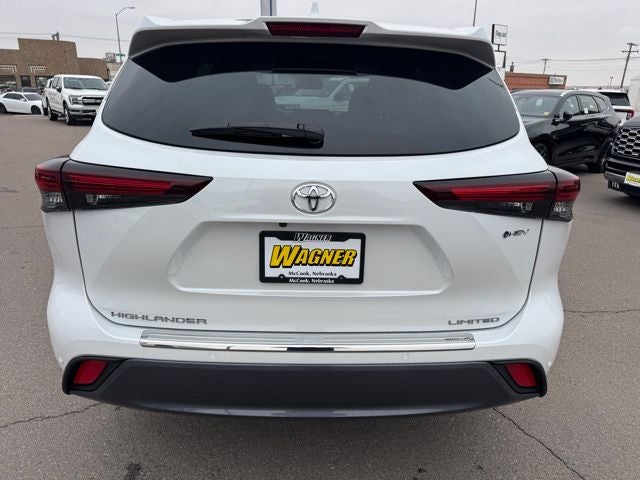 2026 Toyota Highlander Hybrid Limited