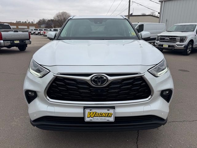 2026 Toyota Highlander Hybrid Limited