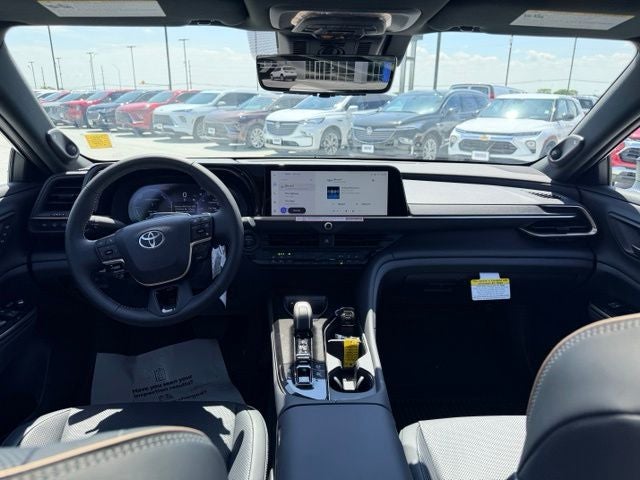 2026 Toyota Toyota Crown Signia Limited